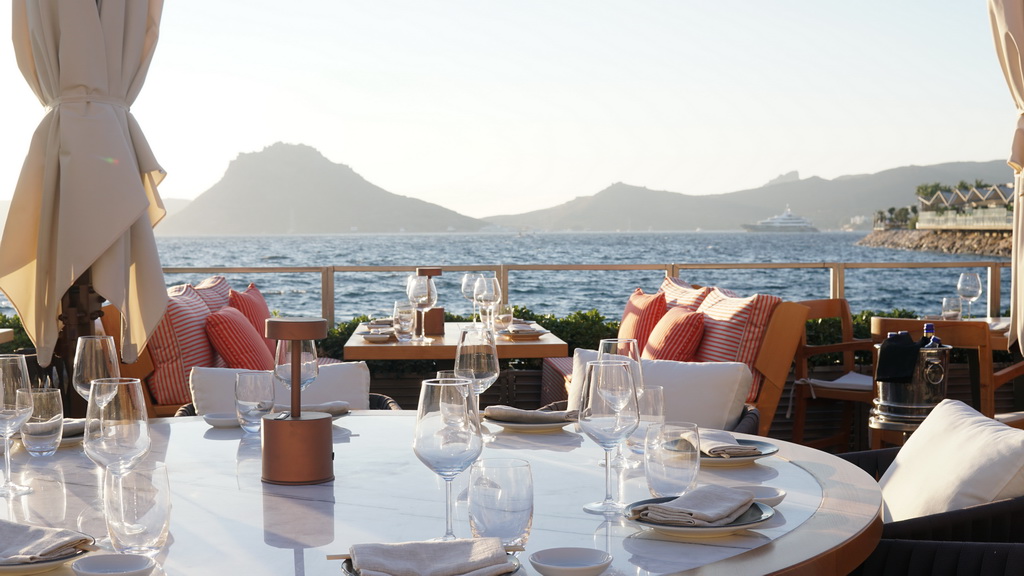 Bodrum ресторан на горе
