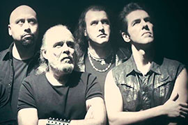 Рок-группа «Kurtalan Ekspress» в клубе «Kule Rock City»