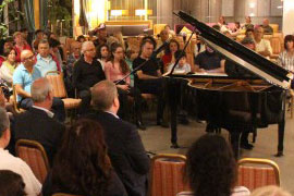 ÜNLÜ RUS PİYANİST BODRUM’DA KONSER VERDİ